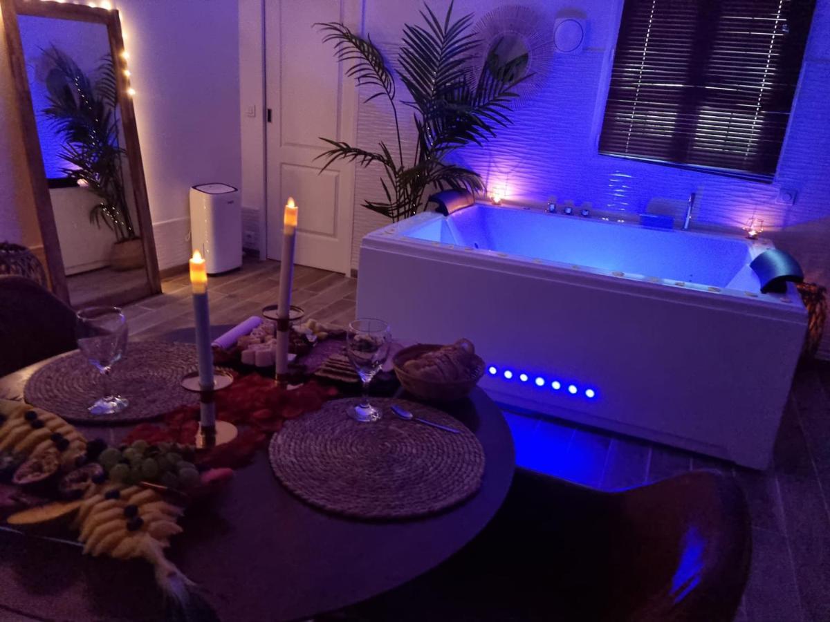 Saint-Prix  Suite De Charme Avec Jacuzzi Et Jardin Privatif Paris Au Calme מראה חיצוני תמונה