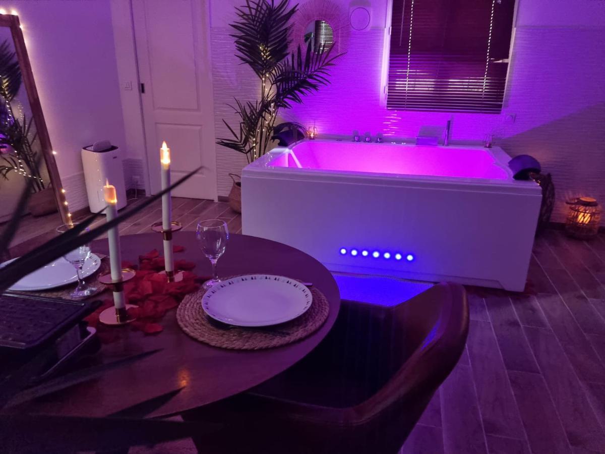 Saint-Prix  Suite De Charme Avec Jacuzzi Et Jardin Privatif Paris Au Calme מראה חיצוני תמונה