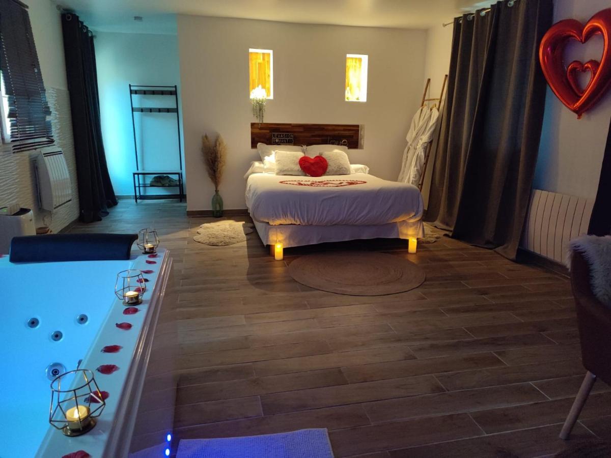 Saint-Prix  Suite De Charme Avec Jacuzzi Et Jardin Privatif Paris Au Calme מראה חיצוני תמונה