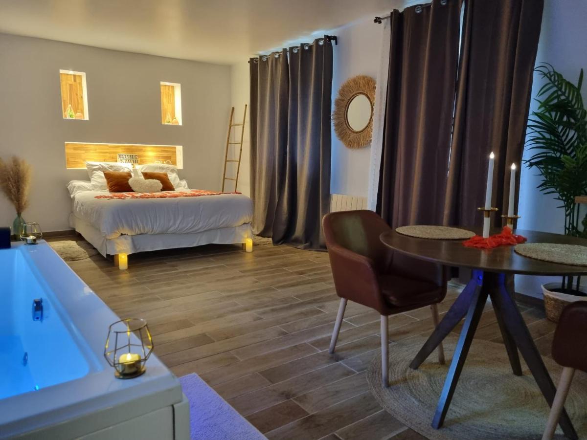 Saint-Prix  Suite De Charme Avec Jacuzzi Et Jardin Privatif Paris Au Calme מראה חיצוני תמונה