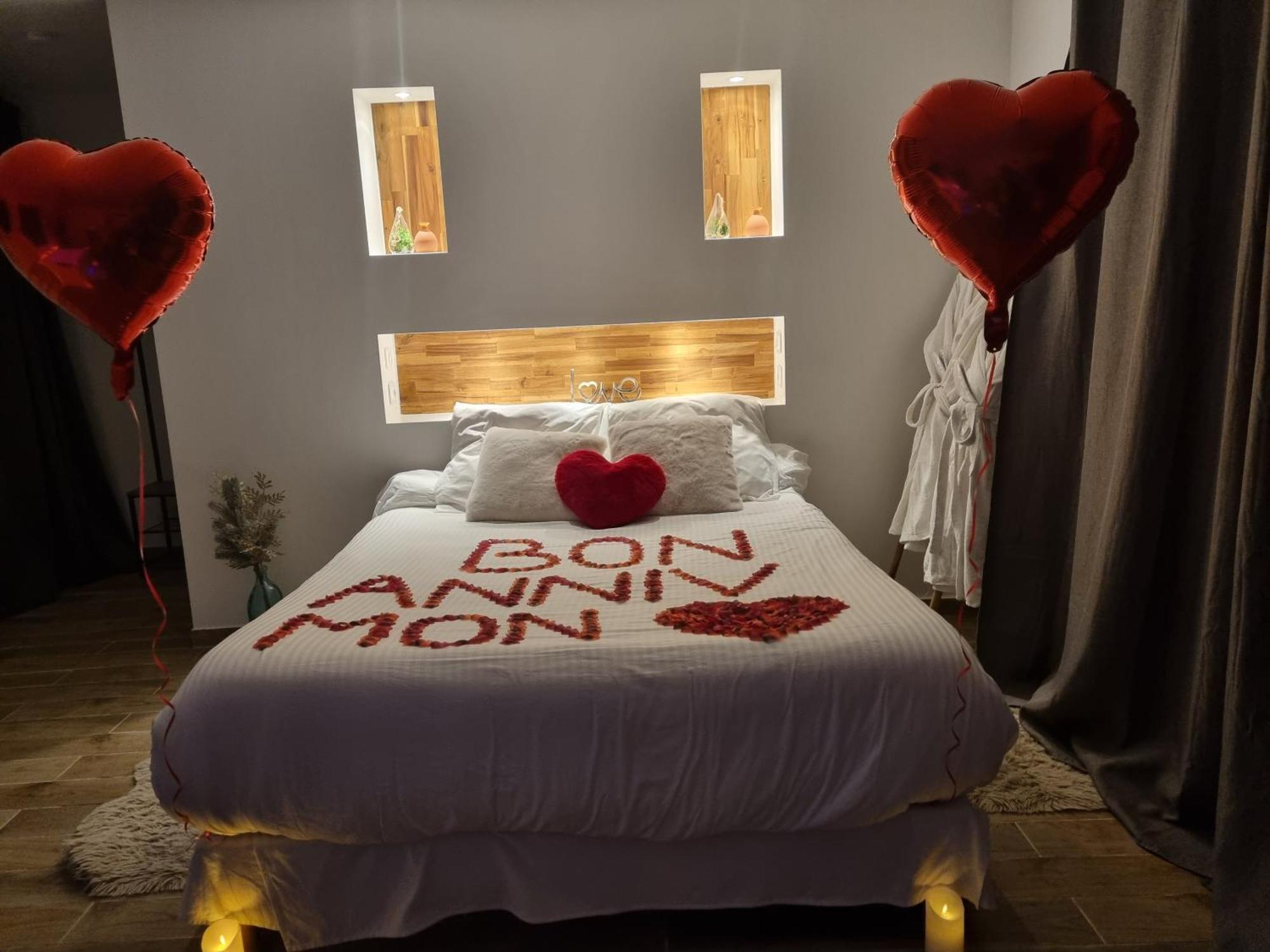 Saint-Prix  Suite De Charme Avec Jacuzzi Et Jardin Privatif Paris Au Calme מראה חיצוני תמונה