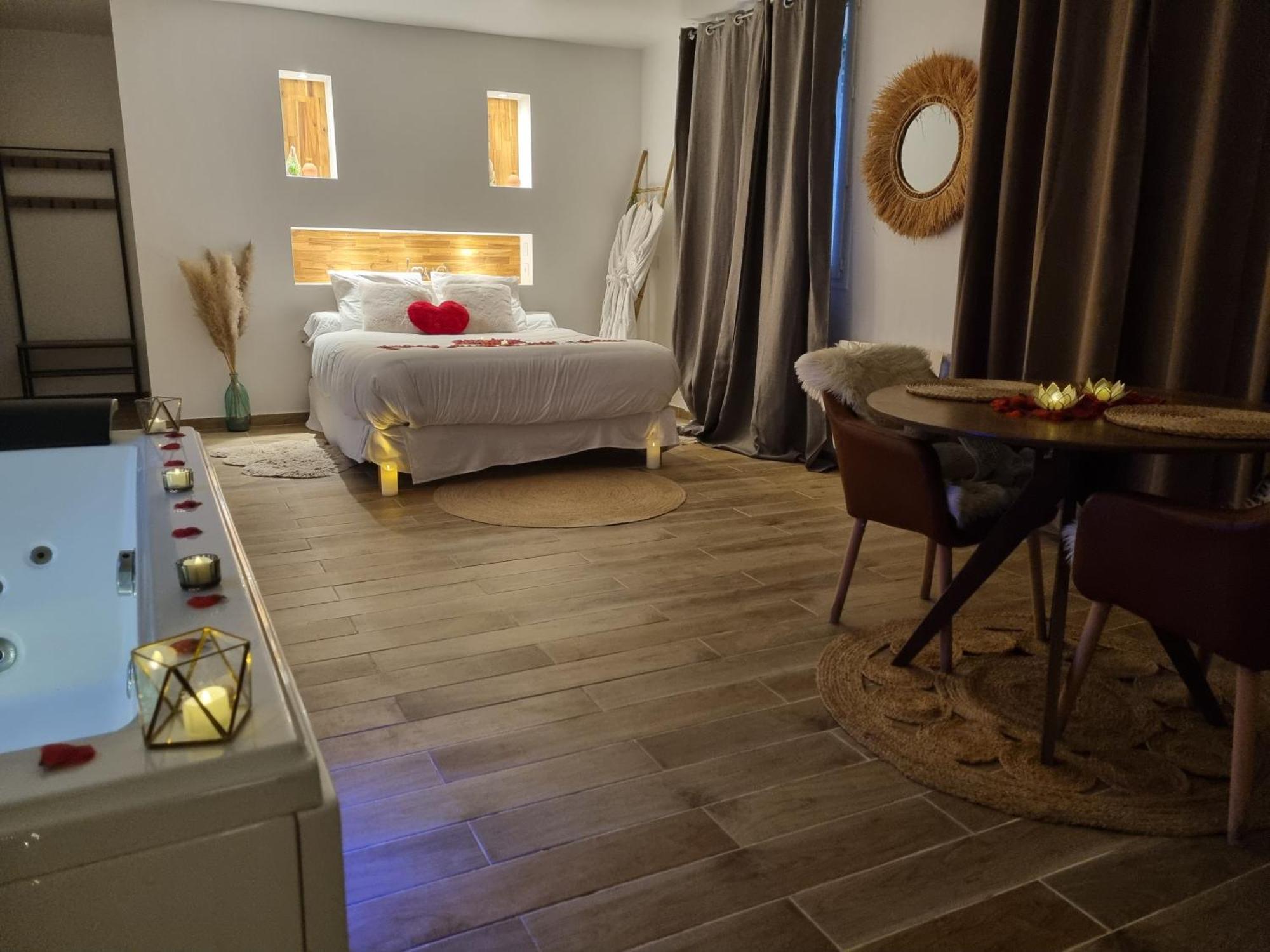 Saint-Prix  Suite De Charme Avec Jacuzzi Et Jardin Privatif Paris Au Calme מראה חיצוני תמונה