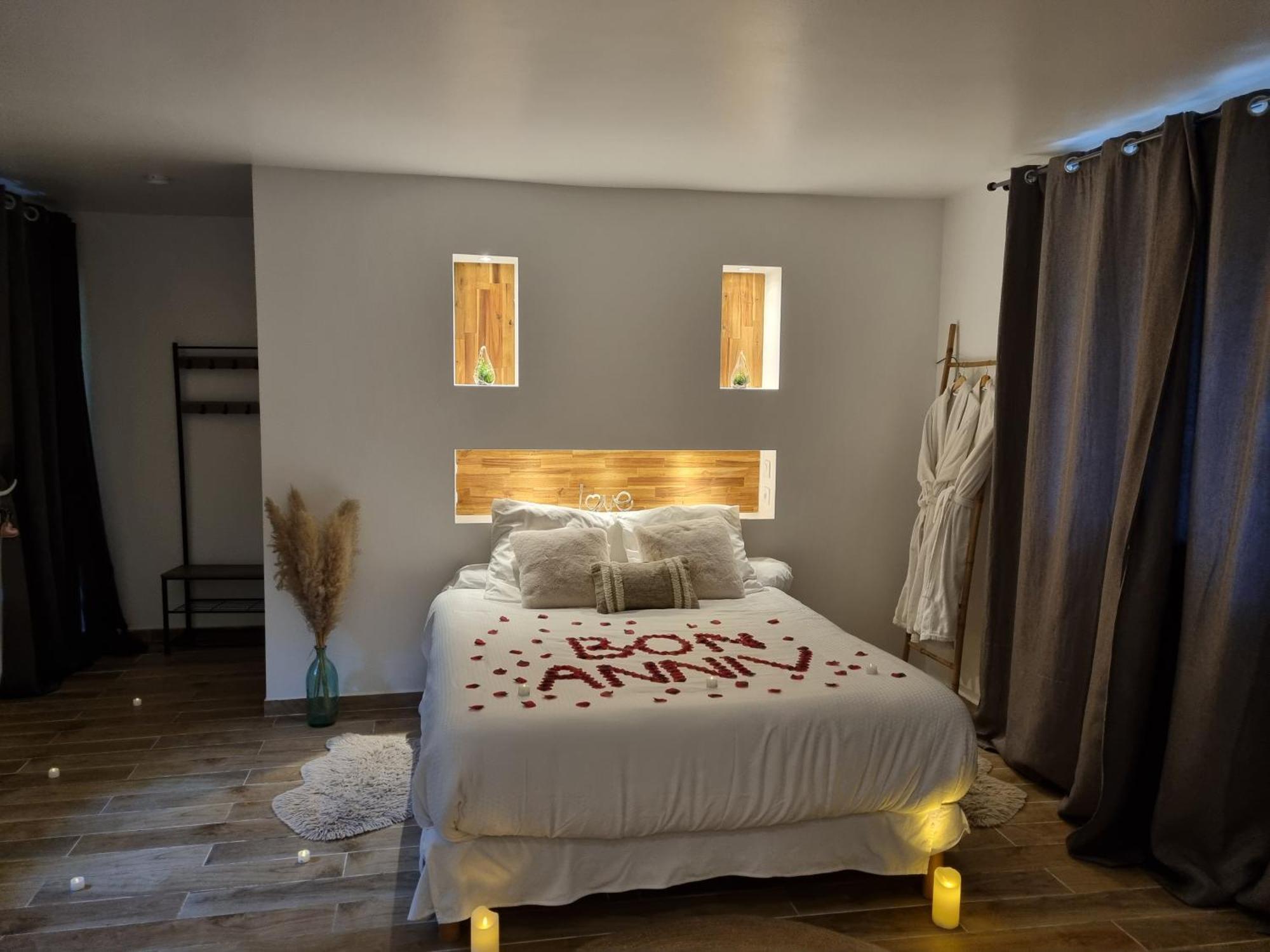 Saint-Prix  Suite De Charme Avec Jacuzzi Et Jardin Privatif Paris Au Calme מראה חיצוני תמונה