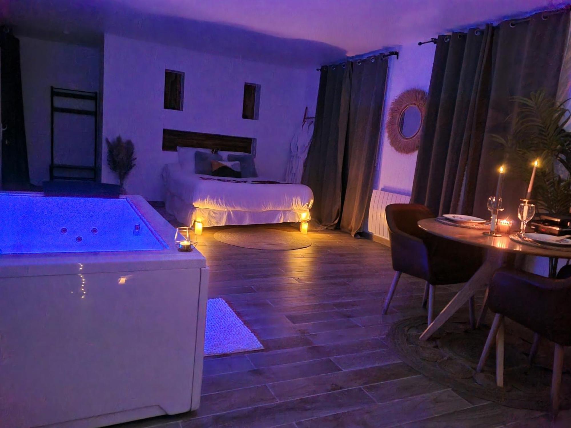 Saint-Prix  Suite De Charme Avec Jacuzzi Et Jardin Privatif Paris Au Calme מראה חיצוני תמונה