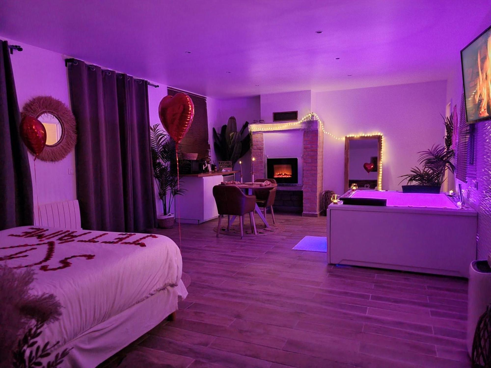 Saint-Prix  Suite De Charme Avec Jacuzzi Et Jardin Privatif Paris Au Calme מראה חיצוני תמונה